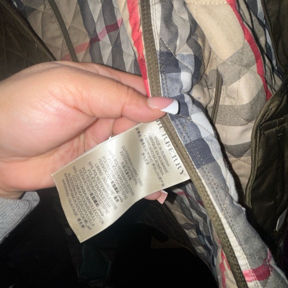 Burberry Britt Quilted Jacket - Picture 5 of 9